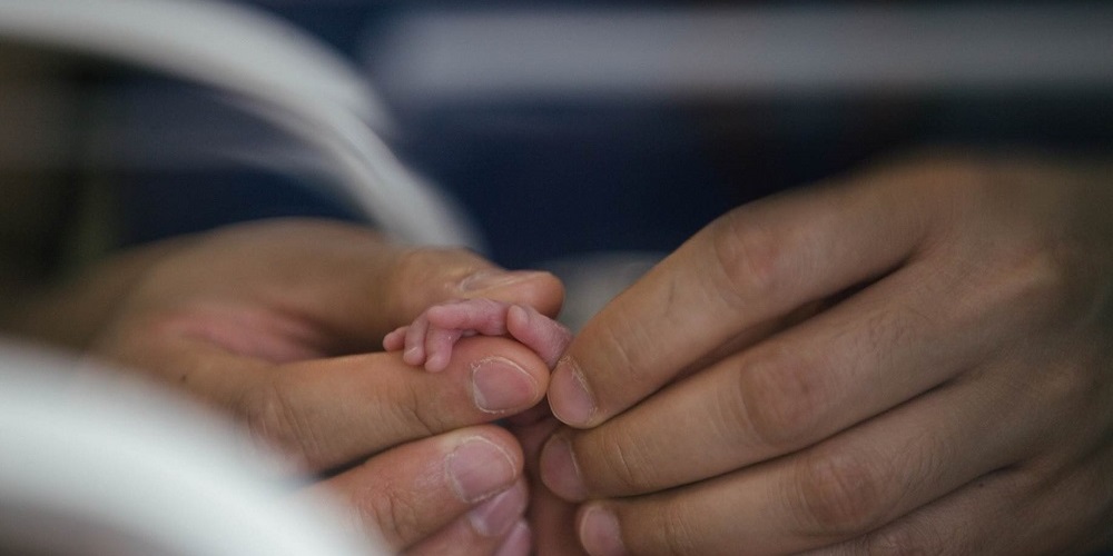 Many premature babies require a mechanical ventilator to help them breathe